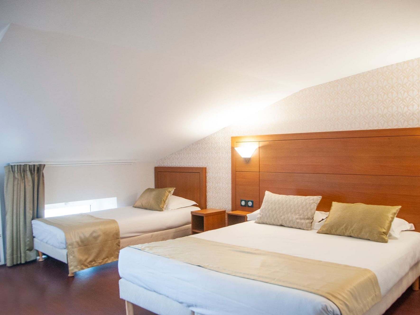 Interior of a Family Quadruple room at The Originals Hotels