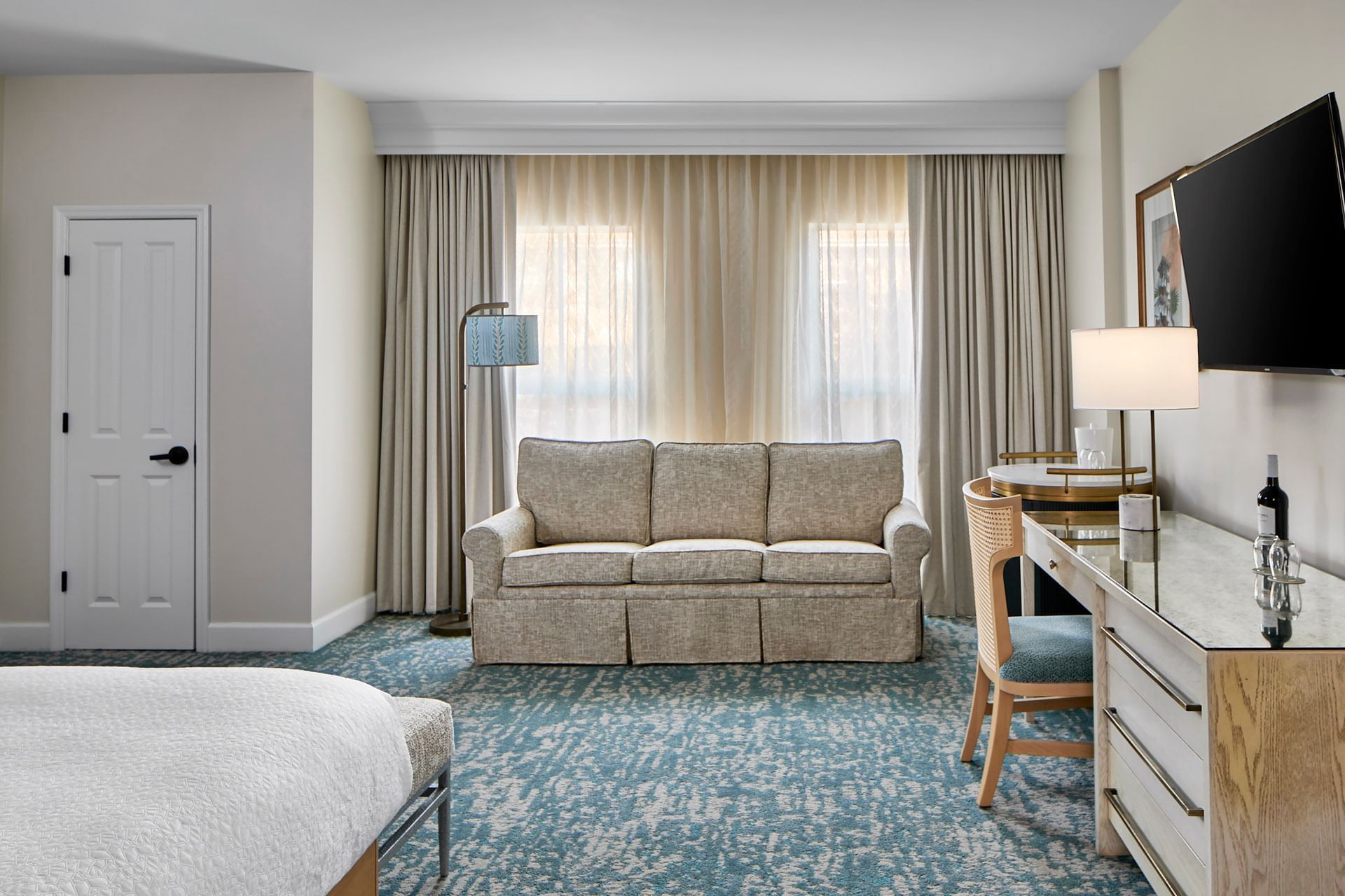 King Studio Suite