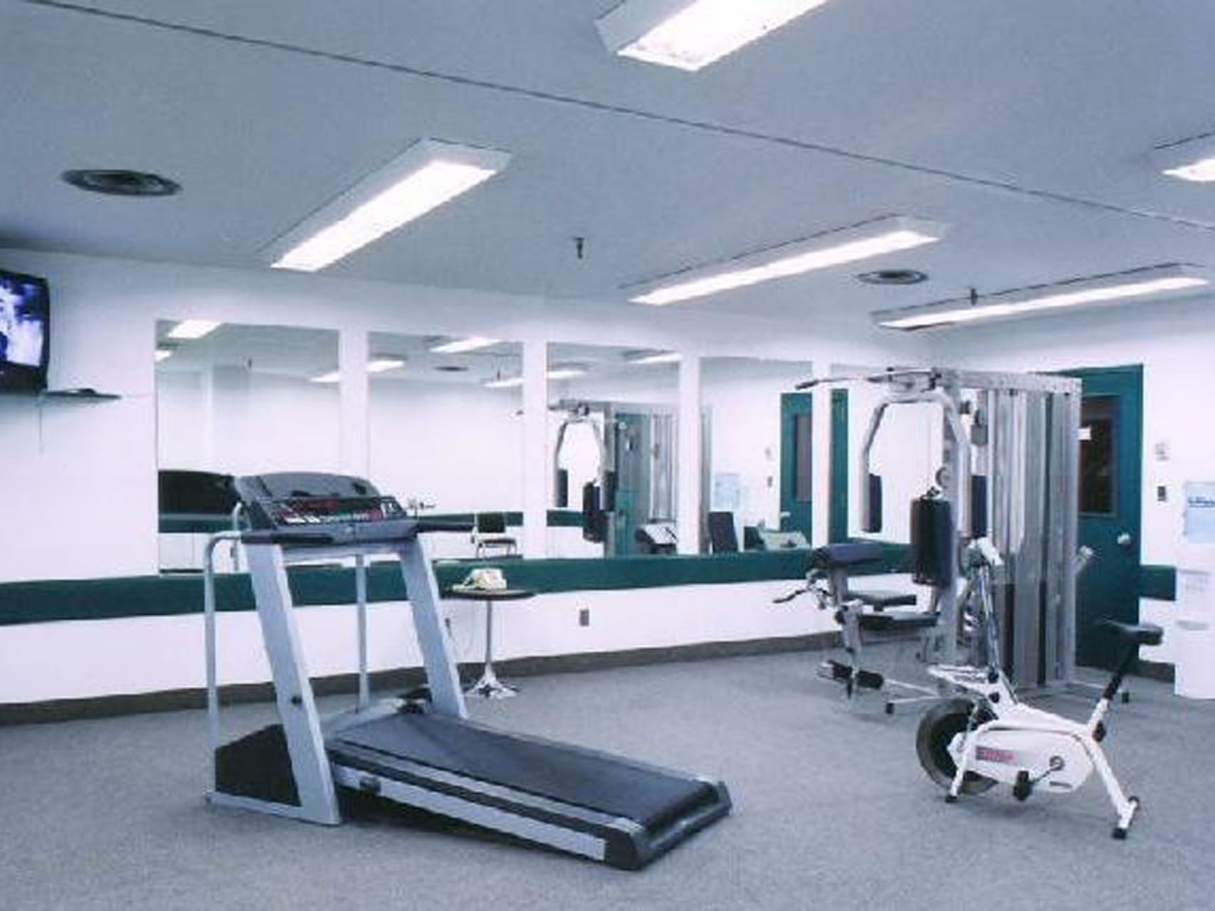 Fully equipped on-site fitness center at The Marlborough Hotel