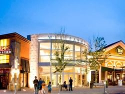 Exterior view of Westfarms Mall near The Simsbury Inn