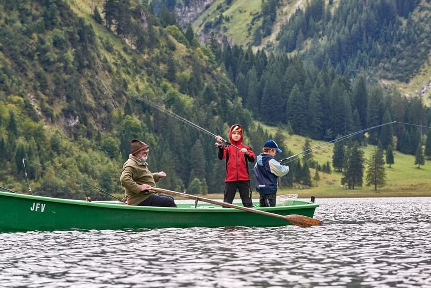 Angeln im Tannheimer Tal mit Hotel Liebes Rot Flüh, Haldensee Ti