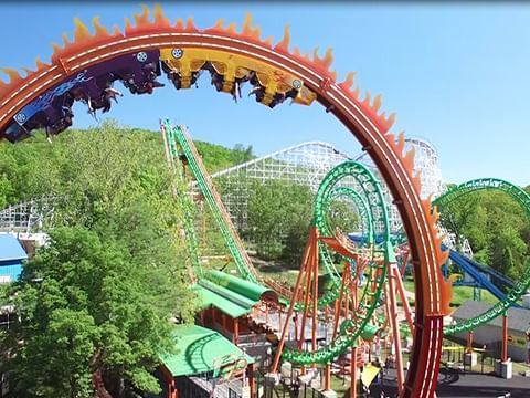 Rollercoasters in Six Flags St. Louis near The Wildwood Hotel
