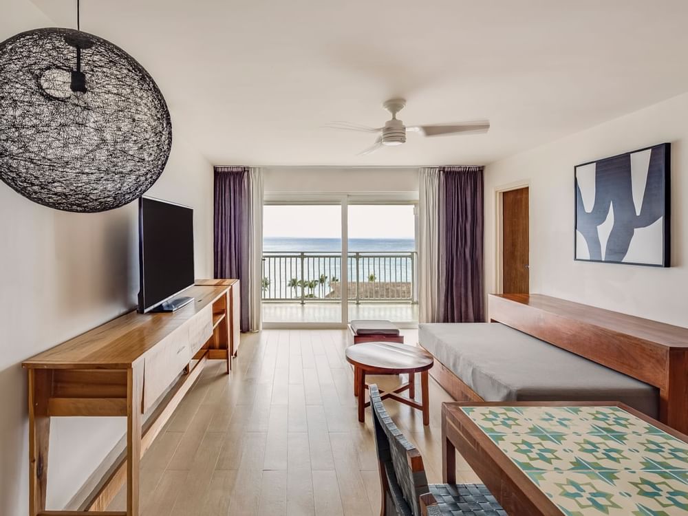 An Oceanview in Master Suite with 1 King Bed at FA Cozumel