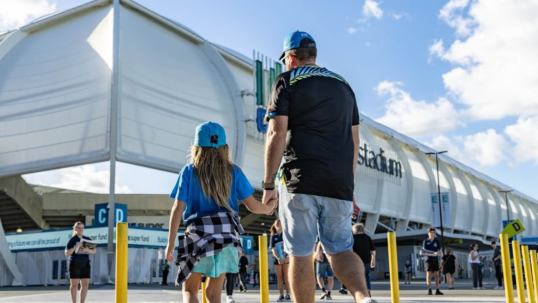 Family Footy Day Mercure Gold Coast Resort 
