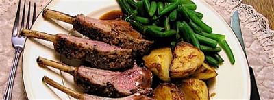 lamb chops, potatoes, and green beans