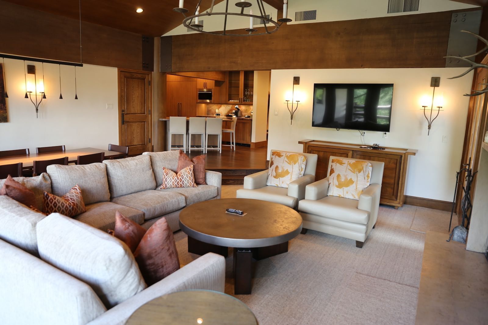 Grand Suites | Stein Eriksen Lodge | Park City Hotels | Deer