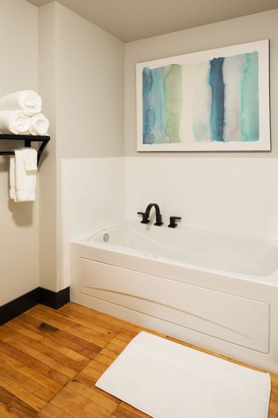bath tub