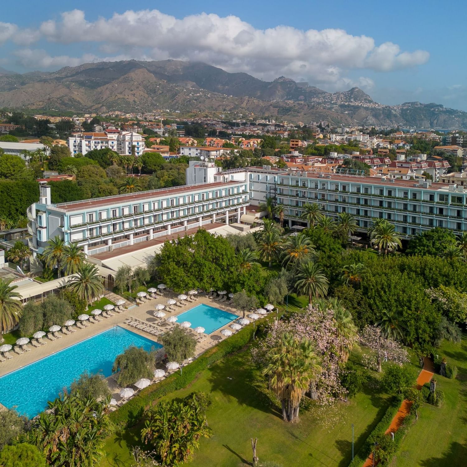 UNAHOTELS Naxos Beach Sicilia - Vista hotel