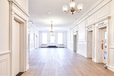 Second floor reception