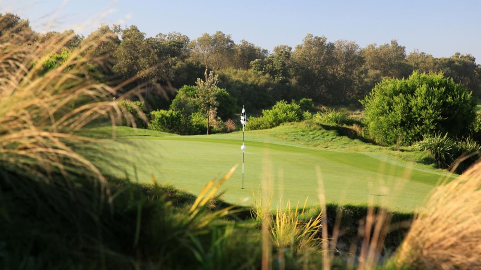 Golf at Pullman Magenta Shores Resort