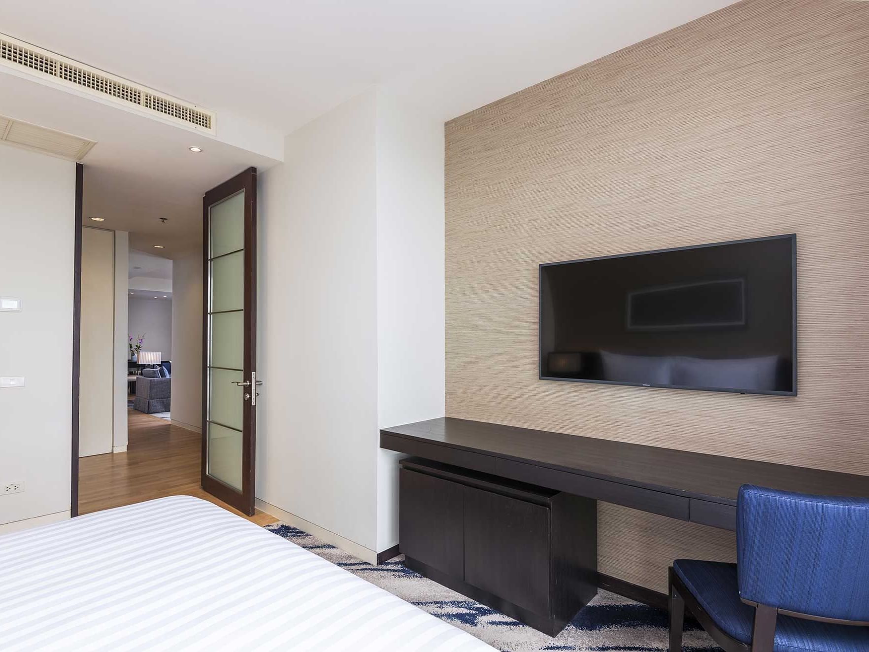 Two bedroom grand deluxe suite at Emporium suites by Chatrium