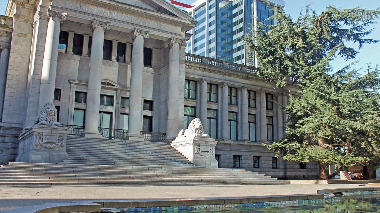 Exterior of Vancouver Art Gallery building
