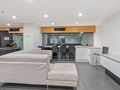 Student Living on Lonsdale Common Area