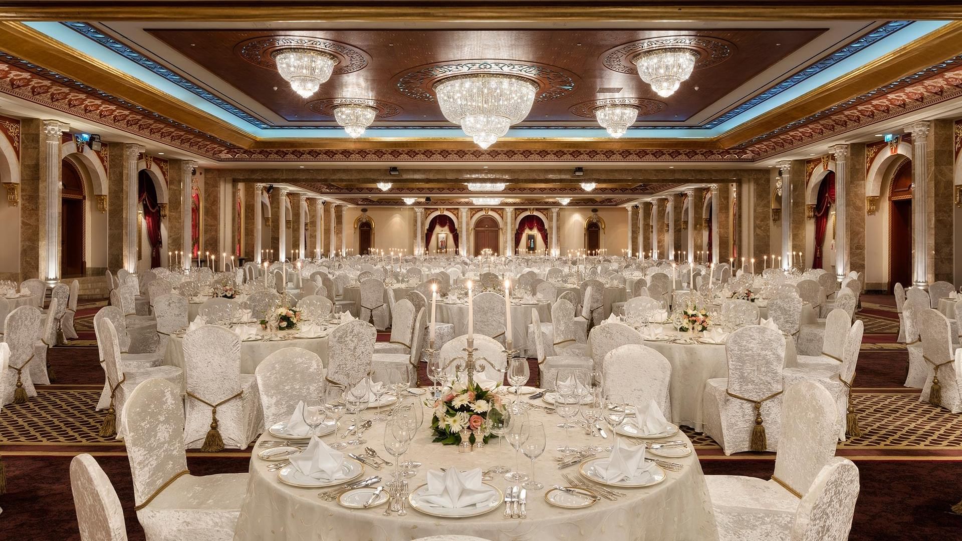 Banquets arranged for an occasion in Dolmabahçe Ballroom at Titanic Mardan Palace