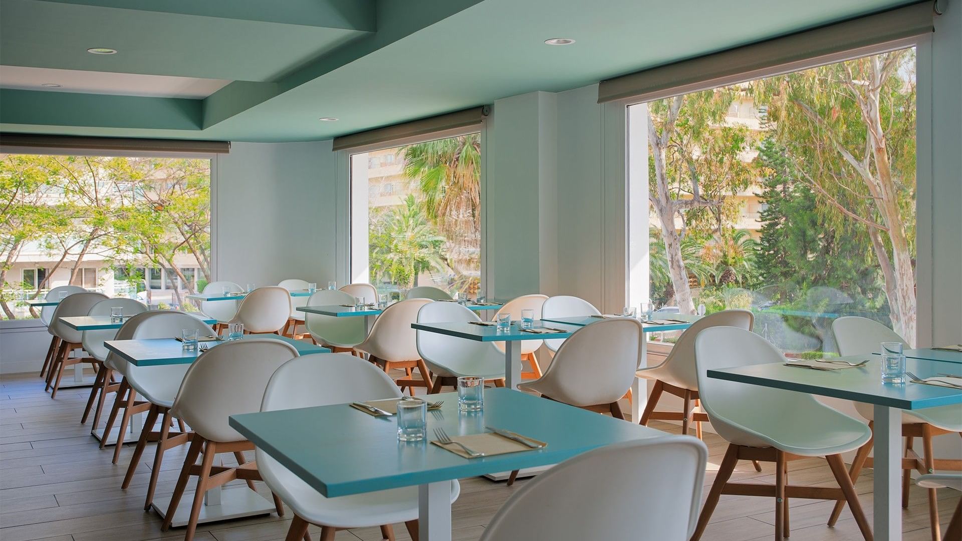 Buffet en Ponient Pirámide Salou