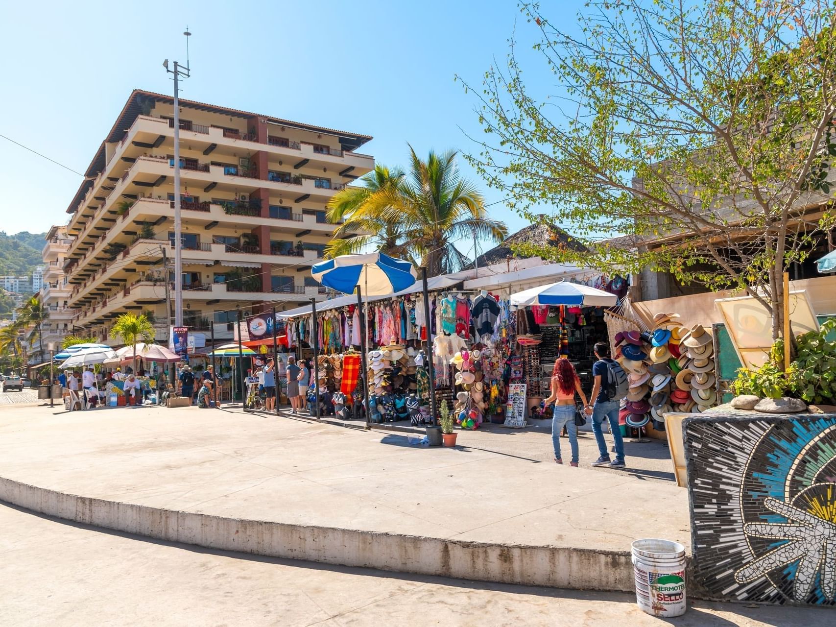 Vibrant marketplace with stalls in Zona Romantica near Plaza Pelicanos Grand Beach Resort