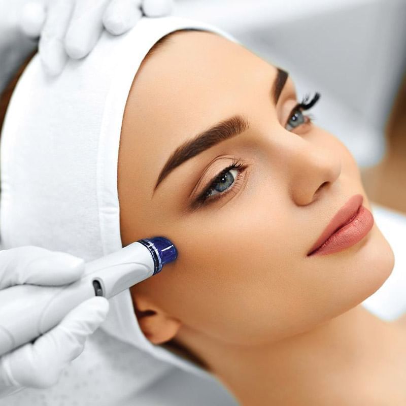 Lady having a facial treatment at Crown Hotel Melbourne