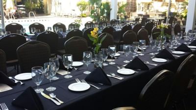 Table set-up in Poolside Restaurant at Dinah's Garden Hotel