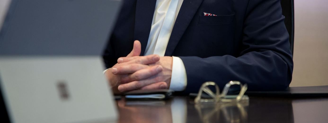 Closeup on a gentlemen during a Conference at Novotel Sydney