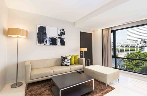 1 Bedroom Grand Deluxe Livingroom at Maitria Hotel Sukhumvit 18