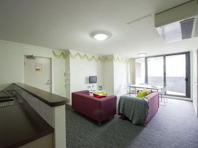 UniLodge @ ANU – Kinloch Lodge_4 Bedroom Balcony Common Area