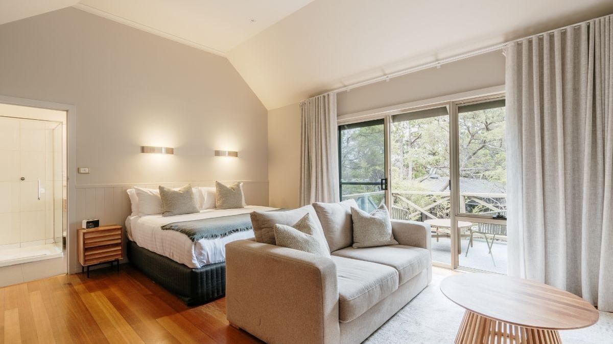 One Room Cabin | Freycinet Lodge