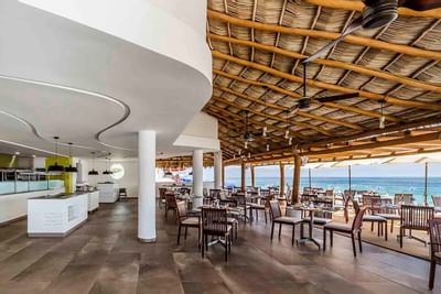Restaurent with ocean view at Buenaventura Grand Hotel