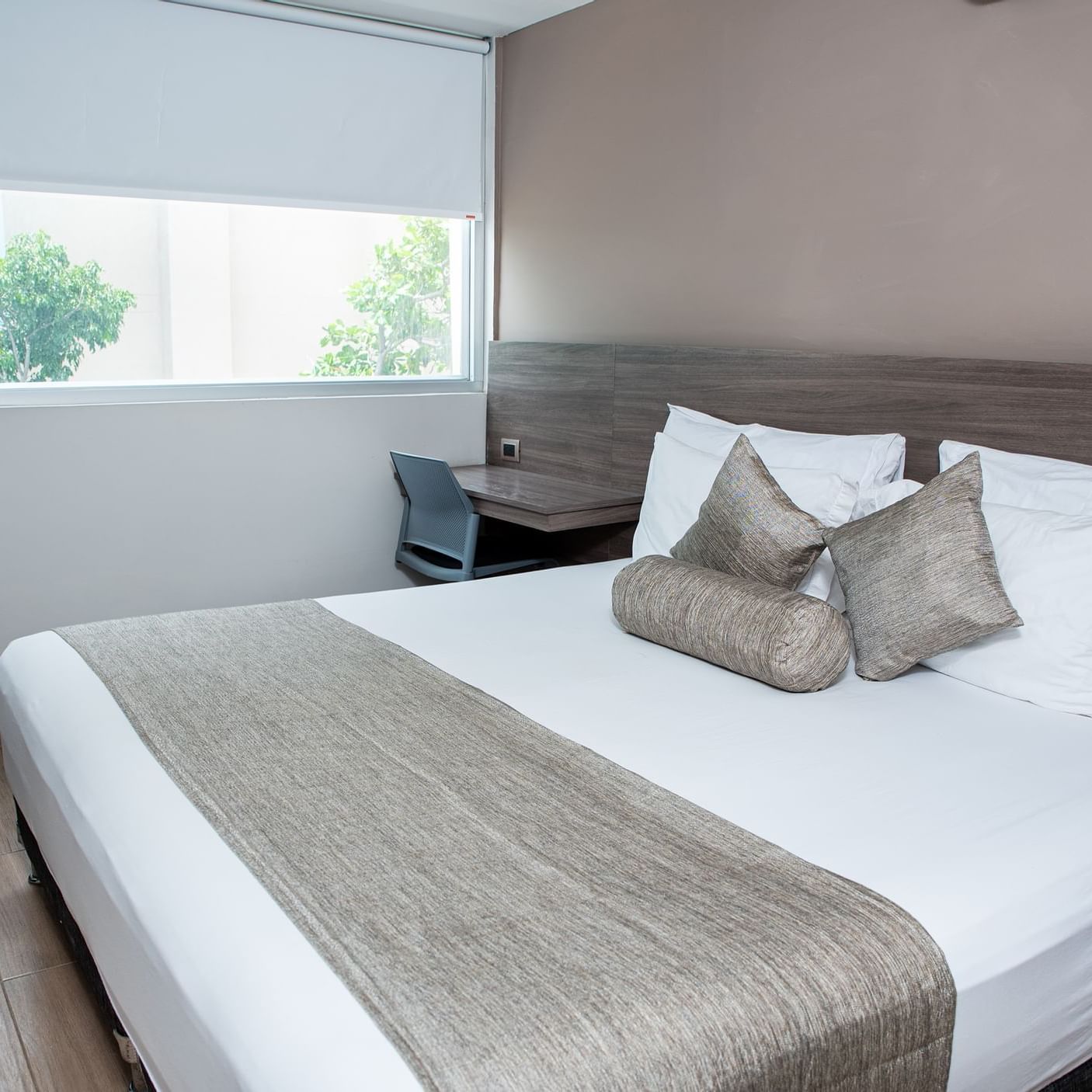 Luxury king bed in Hotel Betania by DOT Light