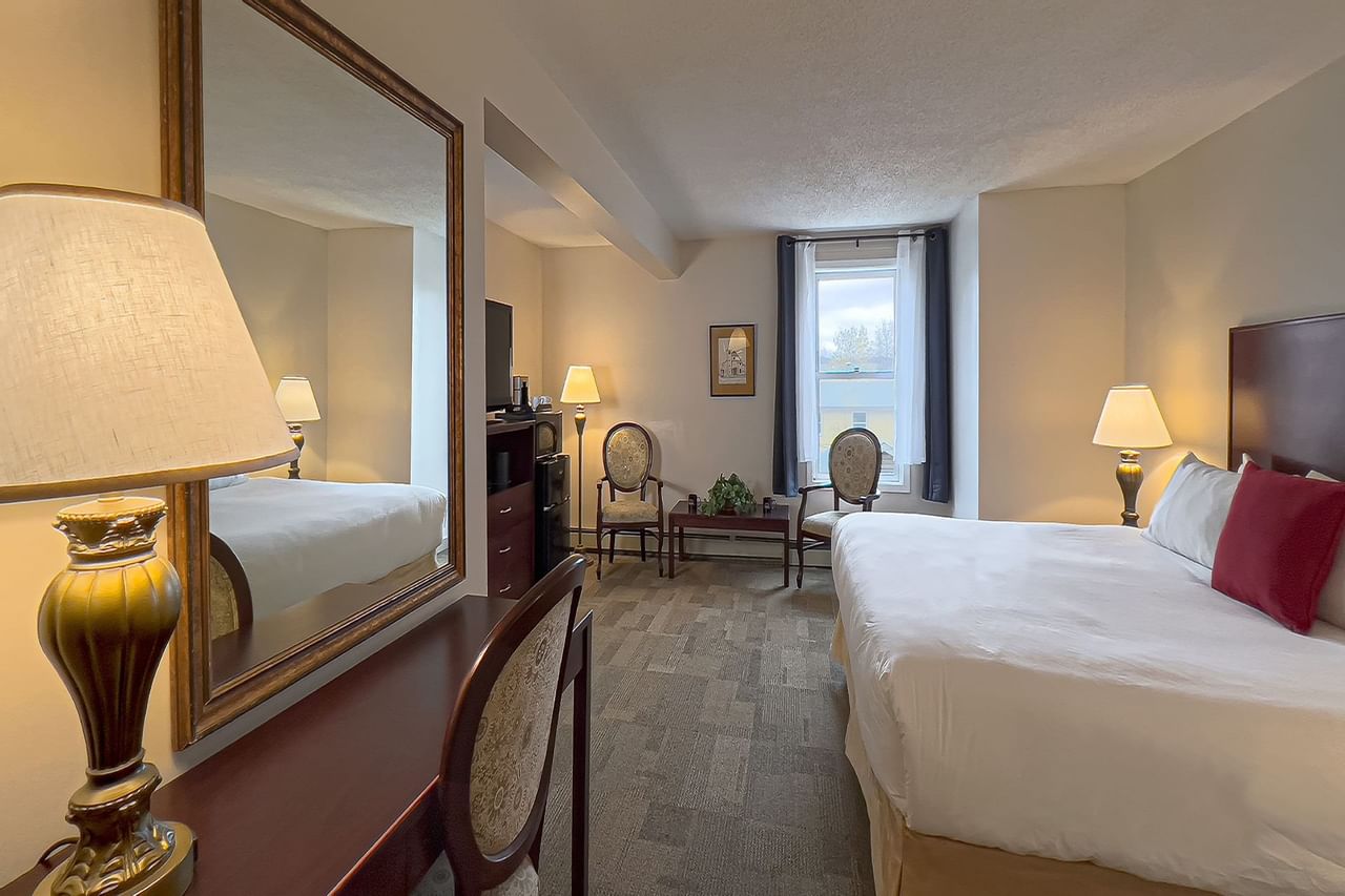 Guest room with large bed