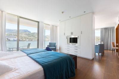 Aimia Hotel - Junior Suite Schlafzimmer