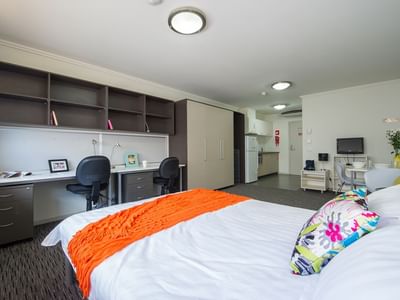 UniLodge @ ANU – Kinloch Lodge_Studio Double ANU Accommodation