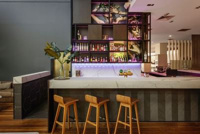 Lobby_Bar
