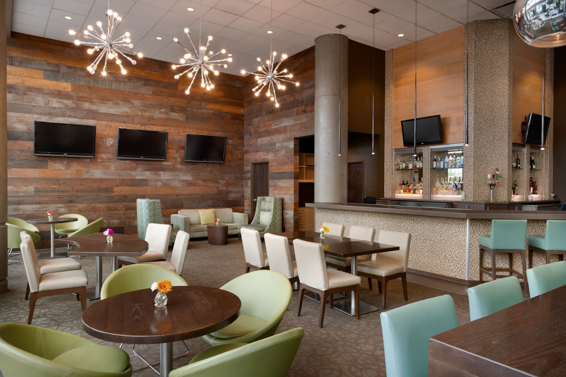 Restaurant Lounge | Chilliwack Restaurant