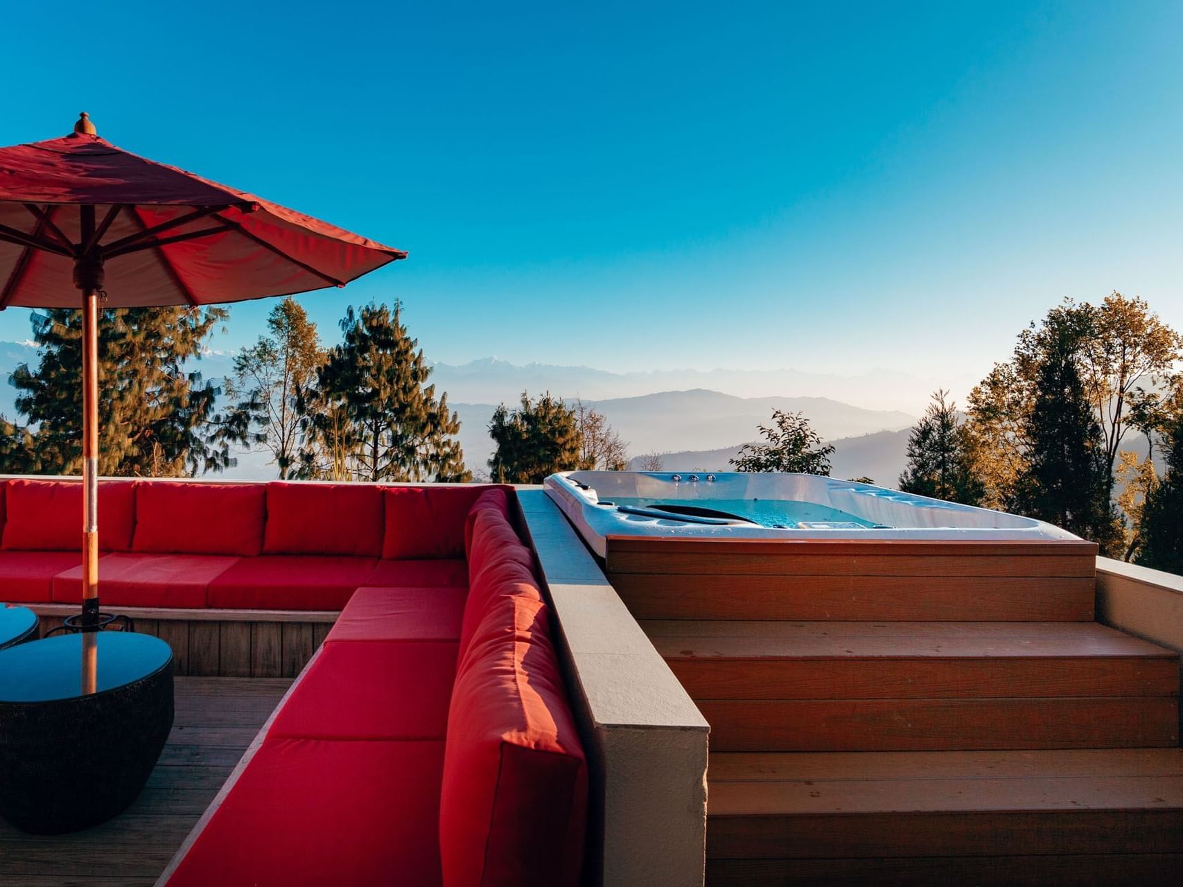 Terraces Presidential Suites with jacuzzi and a mountain view at The Terraces Resort & Spa