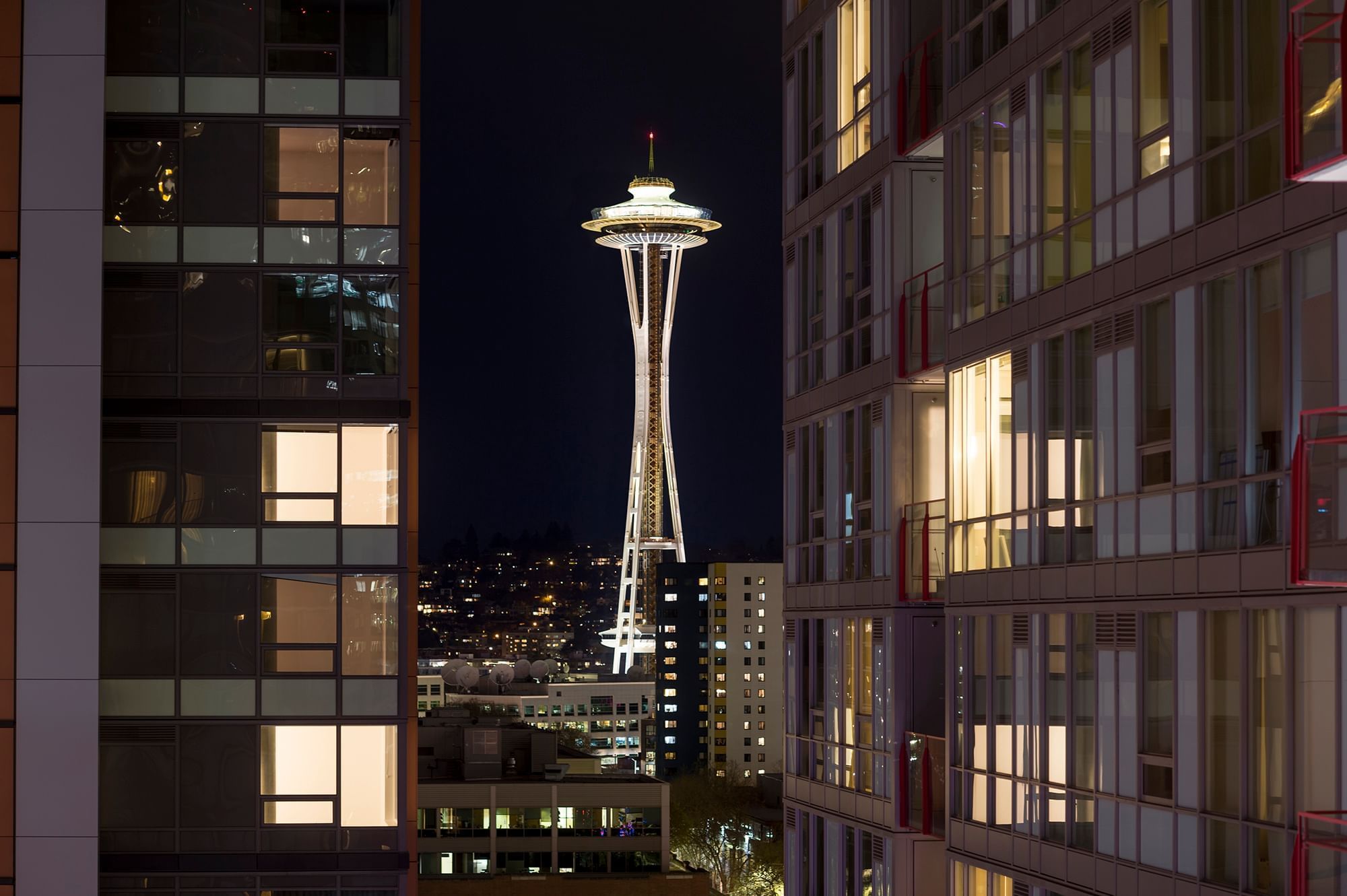 A City View From The Magnolia Suite At Warwick Seattle   Warwick Seattle 