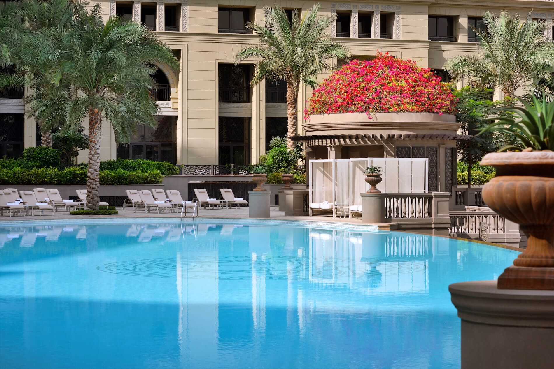 palazzo versace swimming pool
