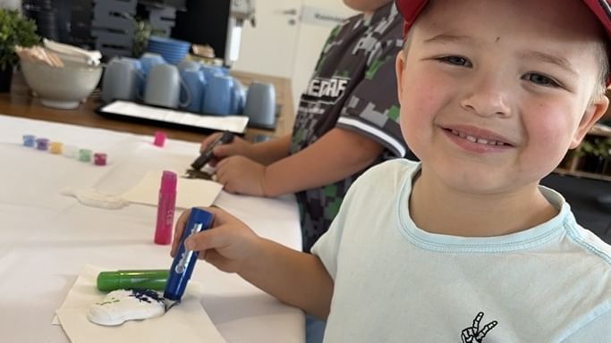 kids doing craft