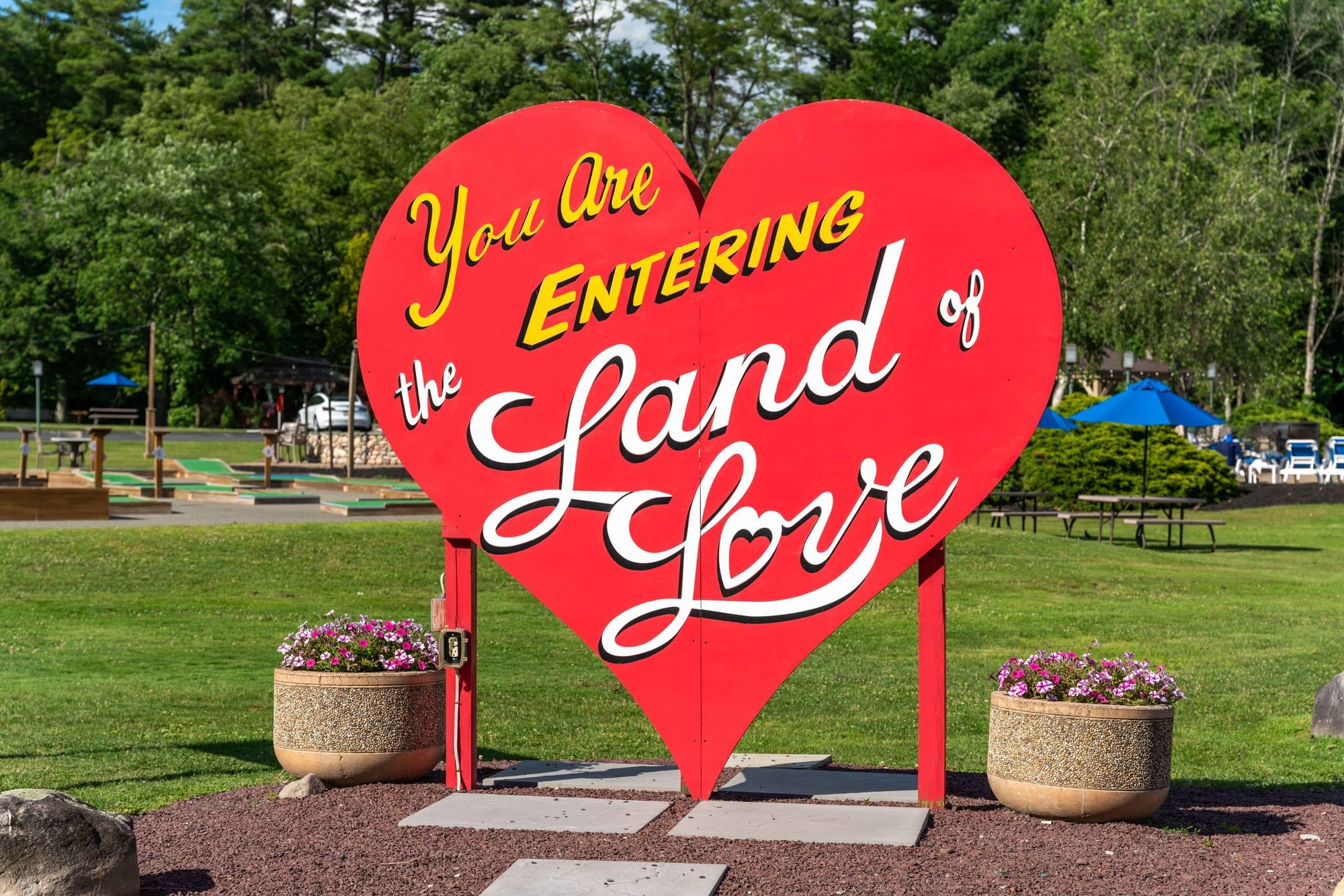 Save 30% on Romantic Getaways at Cove Pocono Resorts