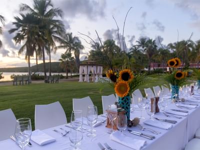Outdoor dining in Copa Gardens Wedding Gazebo at Copamarina