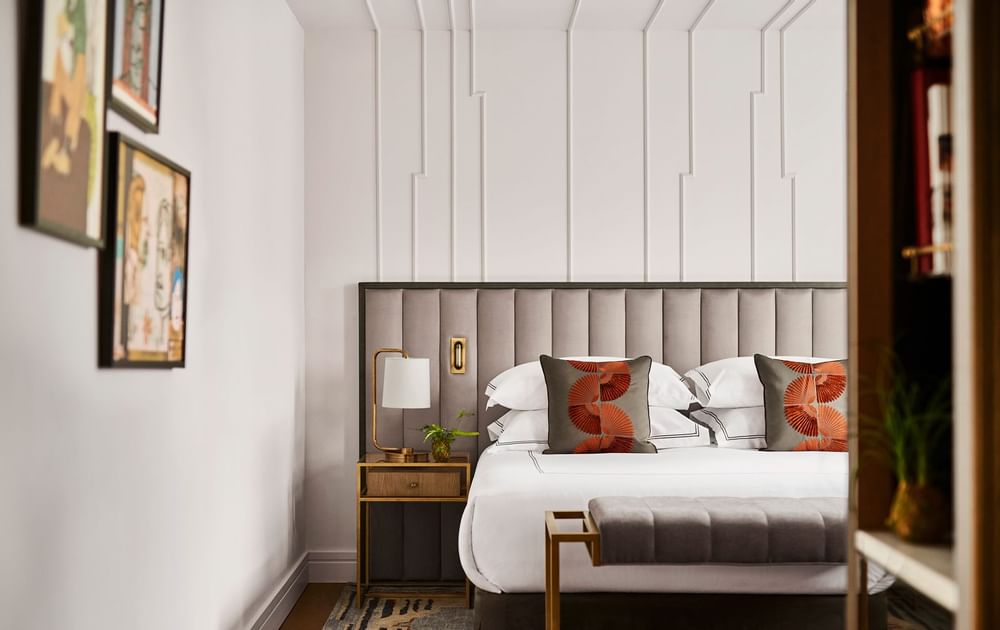 Accommodation at Grand Hotel Inglés in Madrid