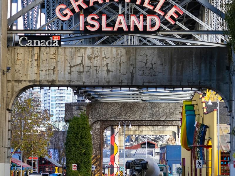 Granville Island & Public Market 