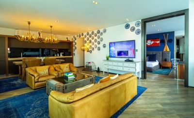 Living area of Deluxe Lagoon Suite at Hotel Eclat Beijing