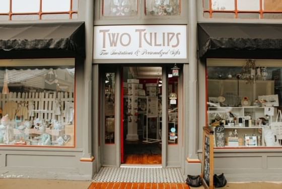 Entrance of Two Tulips Boutique near The Whittaker Inn