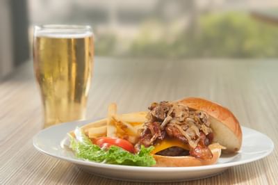 Pulled pork sandwich with fries