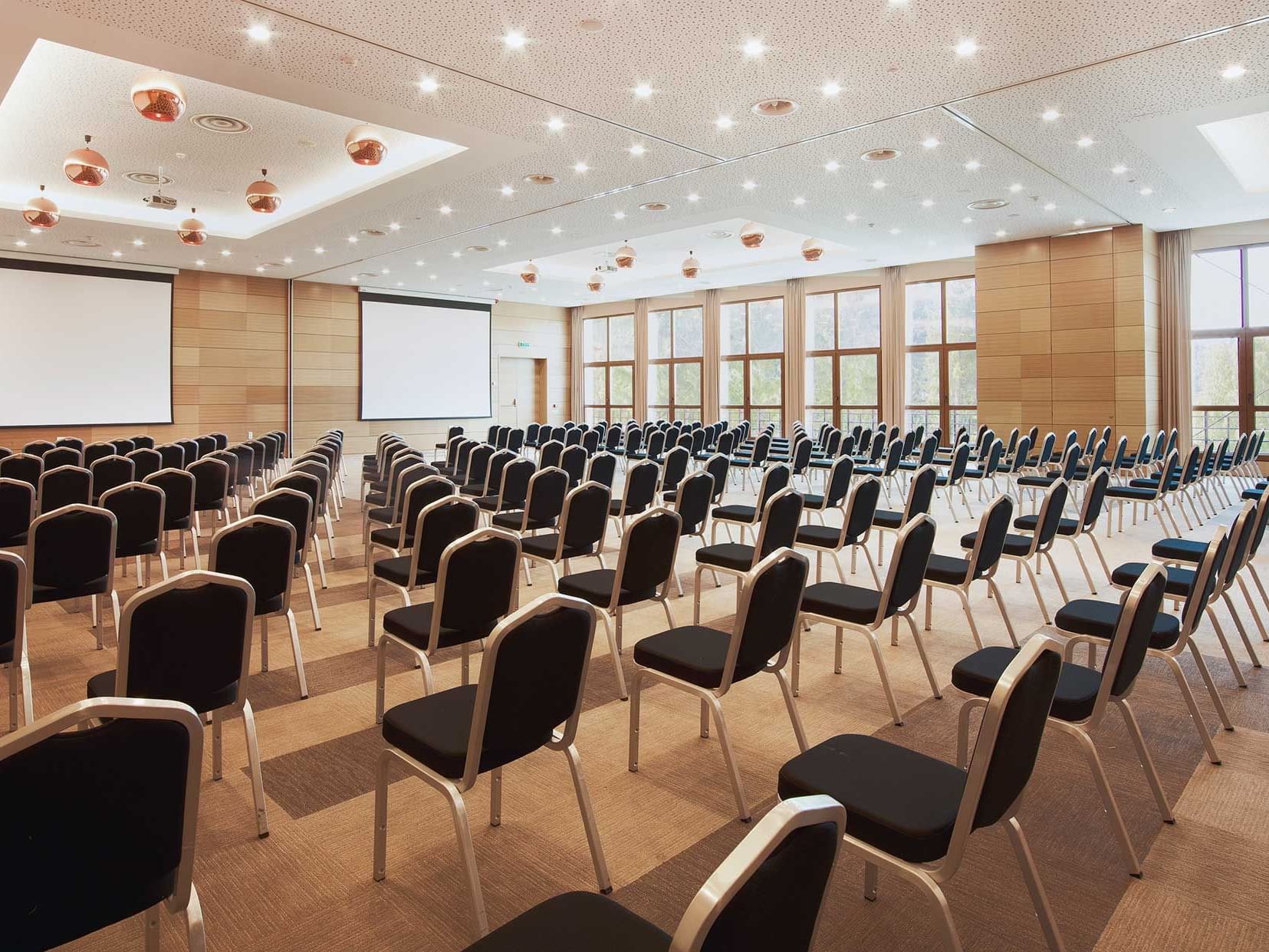 Theater set-up in Ana Ballroom at Ana Hotels Sport Poiana Brașov