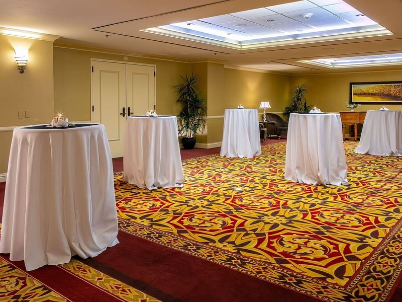 Table arrangement in Capitol Meeting Room at Warwick Denver