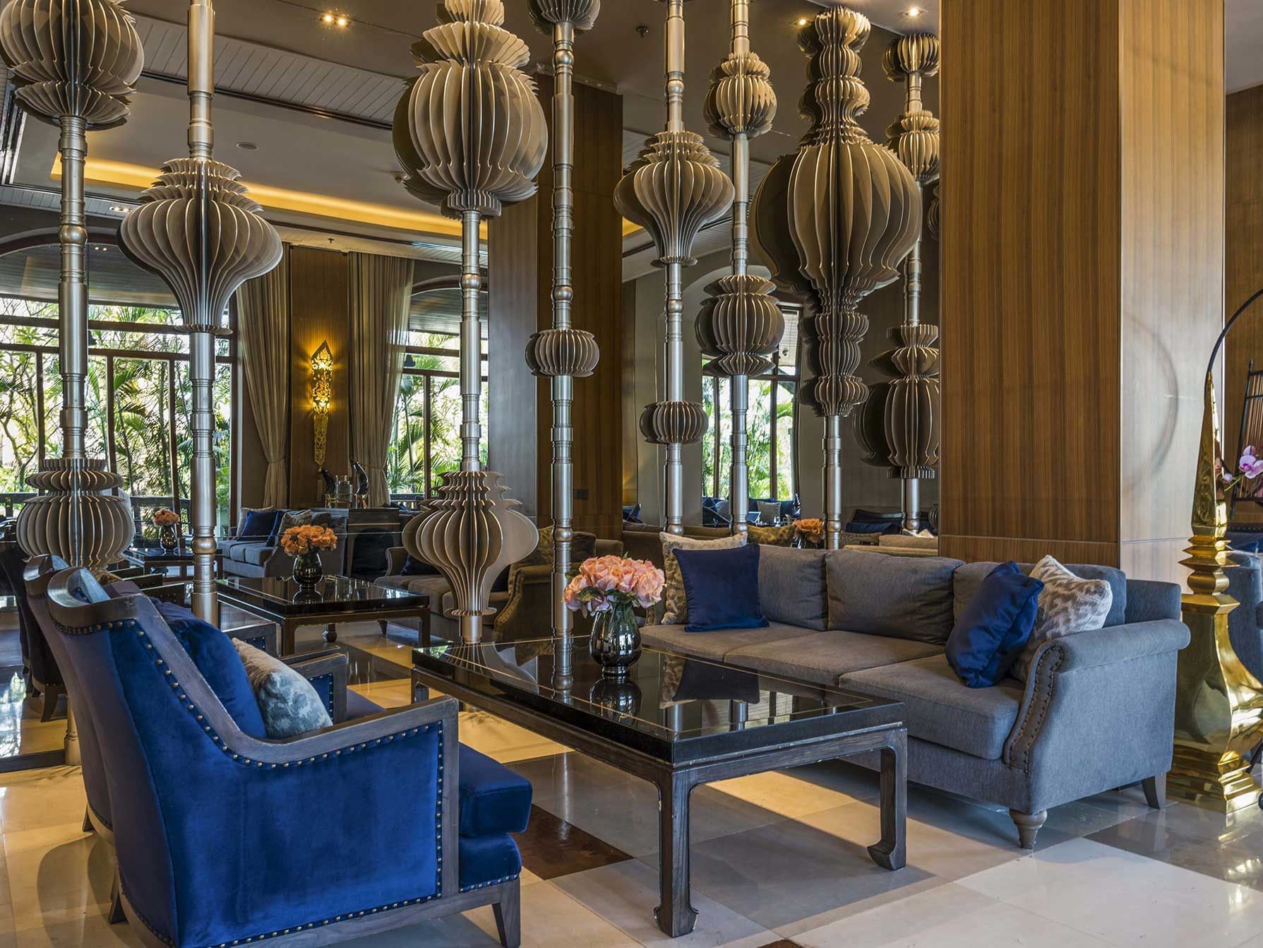 Lobby Lounge area at Chatrium Hotel Royal Lake Yangon