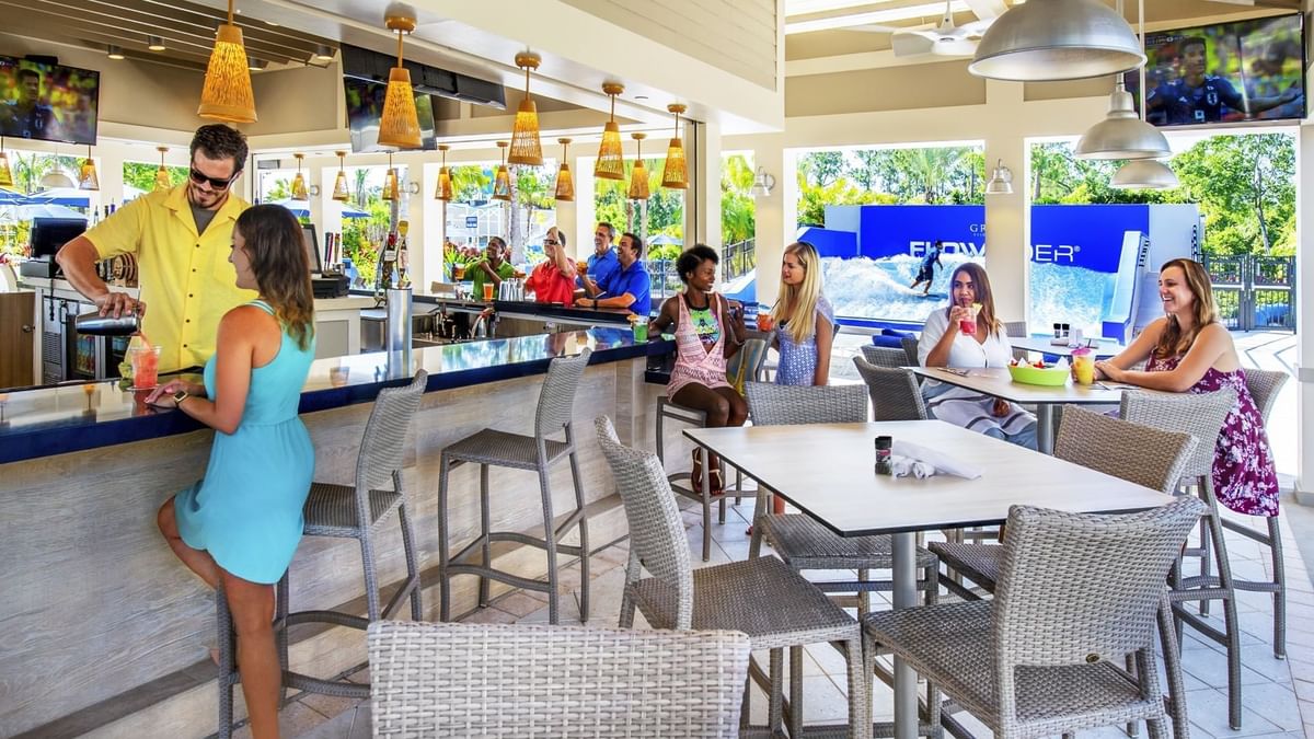 Longboard Bar & Grill