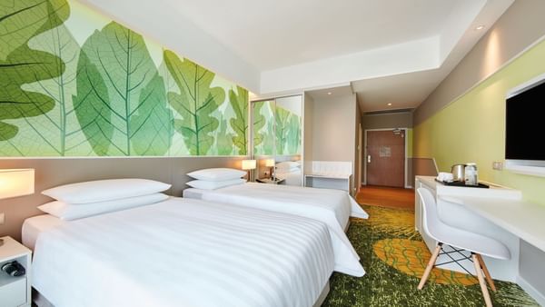 Bedroom with twin beds in Sunway Velocity Hotel Superior Room