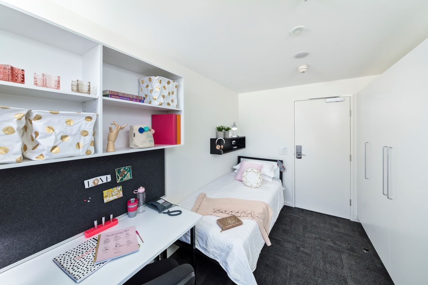 UniLodge @ UC - UC Lodge — Canberra